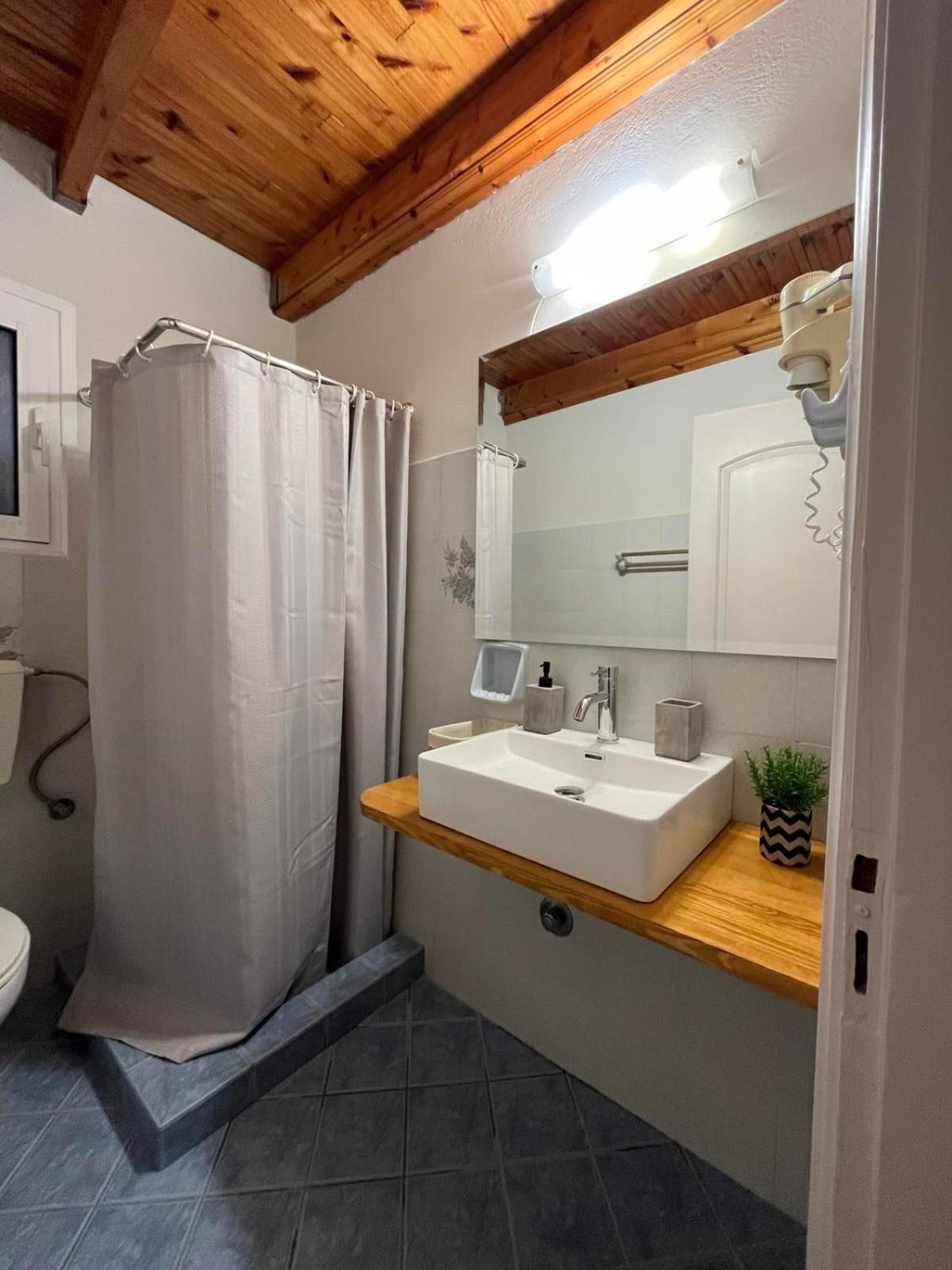 Aria Appartement Lakíthra Buitenkant foto